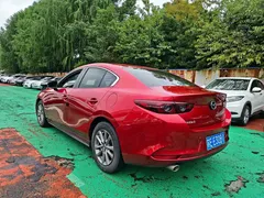 2020 Mazda 3 1.5L AT Sunroof — фото 2
