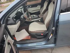 2024 BYD Qin PLUS Honor DM-i PHEV 55km Leading, синий — фото 15