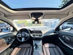 2022 BMW 3 Series 325i M Sport Package, белый — фото 4
