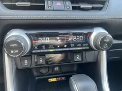 2023 Toyota RAV4 Hybrid 2.5L E-CVT 2WD Elite Plus, чёрный — фото 5