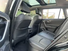 2023 Toyota RAV4 Hybrid 2.5L E-CVT 2WD Elite Plus, чёрный — фото 10