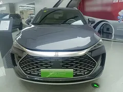 2025 BYD Tang DM-i PHEV 115km Flagship — фото 3
