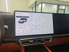 2025 Li Auto L9 Smart Refresh — фото 13