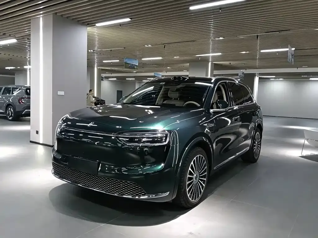 2026 Aito M7 EV Ultra 4WD 5-seat 192-line LiDAR