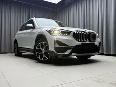 2022 BMW X1 Premium, белый — фото 2