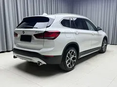 2022 BMW X1 Premium, белый — фото 7