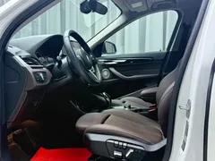 2022 BMW X1 Premium, белый — фото 16