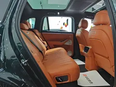 2026 Aito M7 EREV Ultra 4WD 5-seat 192-line Lidar, зелёный — фото 9