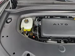 2026 Aito M7 EREV Ultra 4WD 5-seat 192-line Lidar, зелёный — фото 28