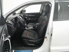 2019 Changan CS55 1.5T AT China VI, белый — фото 10
