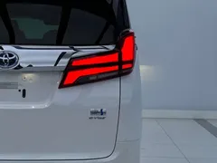 2021 Toyota Alphard Hybrid 2.5L Premium, белый — фото 5