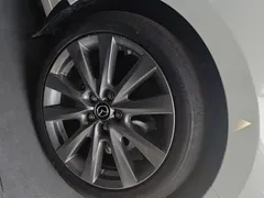 2021 Mazda 3 2.0L AT, белый — фото 6