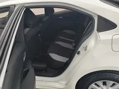 2021 Toyota Corolla 1.2T S-CVT Pioneer Plus, белый — фото 11