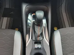 2021 Toyota Corolla 1.2T S-CVT Pioneer Plus, белый — фото 16