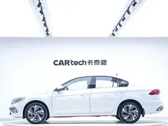 2023 Volkswagen Bora 200TSI DSG Pro, белый — фото 3
