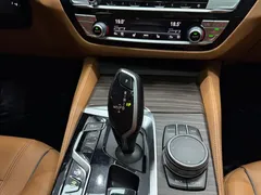 2021 BMW 6 Series GT 630i Luxury Design Package, чёрный — фото 14