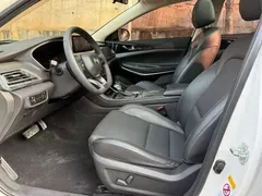 2021 Changan Raeton PLUS Blue Whale 1.5T DCT Luxury, белый — фото 6