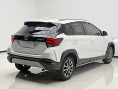 2022 Toyota Yaris L Zhixuan X 1.5L CVT Luxury Plus, белый — фото 6