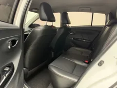 2022 Toyota Yaris L Zhixuan X 1.5L CVT Luxury Plus, белый — фото 8