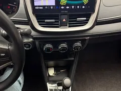 2022 Toyota Yaris L Zhixuan X 1.5L CVT Luxury Plus, белый — фото 12