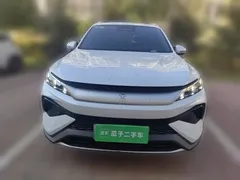 2025 BYD Song Pro 2nd Gen Smart Driving DM-i PHEV 75km Leading, белый — фото 2