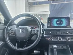 2023 Honda Civic Hatchback 240TURBO CVT, белый — фото 13