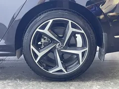 2024 Volkswagen Passat 330TSI Elite, чёрный — фото 8