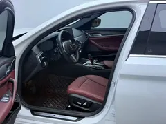2022 BMW 5 Series 530Li Executive M Sport Package, белый — фото 15