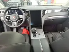 2024 Hongqi HS7 2.0T PHEV 4WD 7, чёрный — фото 10