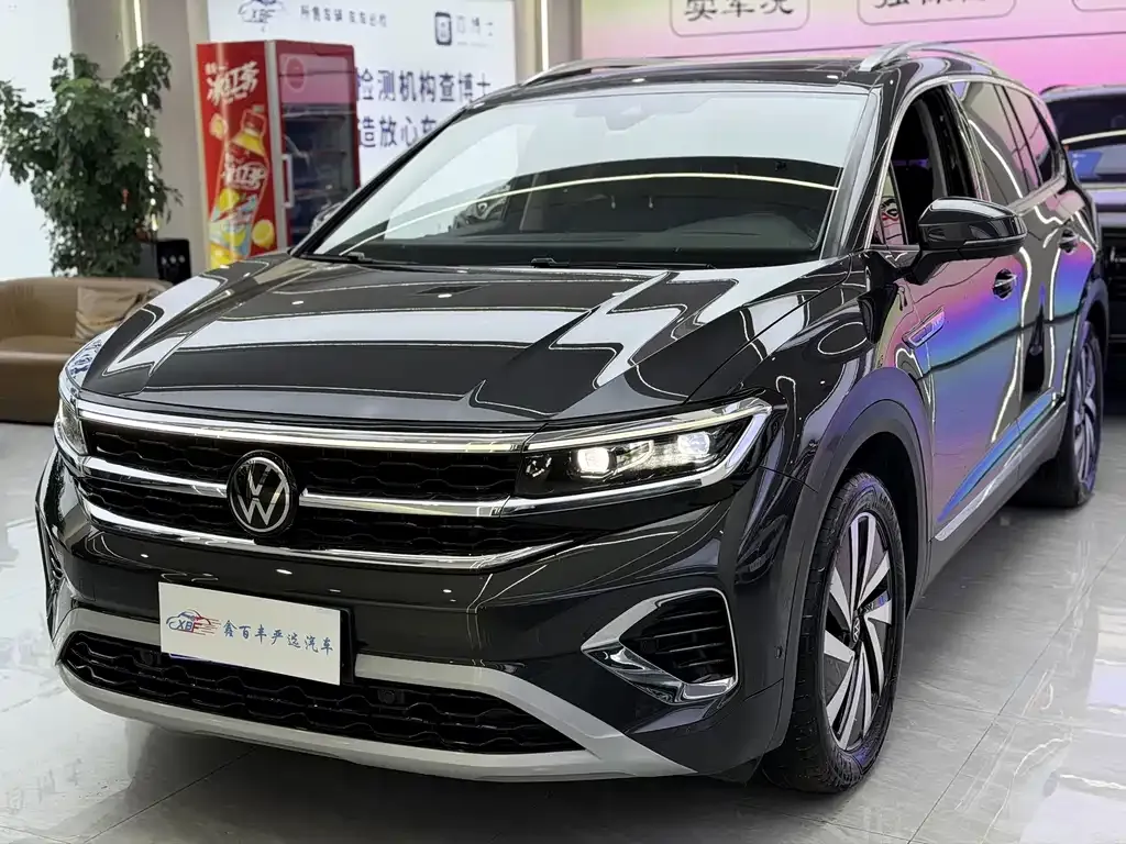 2022 Volkswagen Talagon 380TSI 4WD Luxury Pro 7