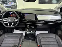 2022 Volkswagen Talagon 380TSI 4WD Luxury Pro 7, чёрный — фото 5