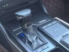 2021 Lexus ES 200 Excellence, белый — фото 10
