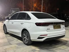 2023 Geely Emgrand 4th Gen Champion 1.5L CVT Luxury, белый — фото 4