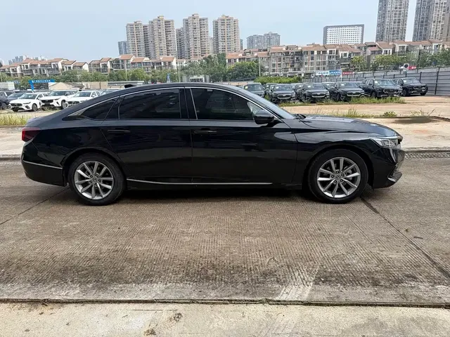 2022 Honda Accord 260TURBO Comfort