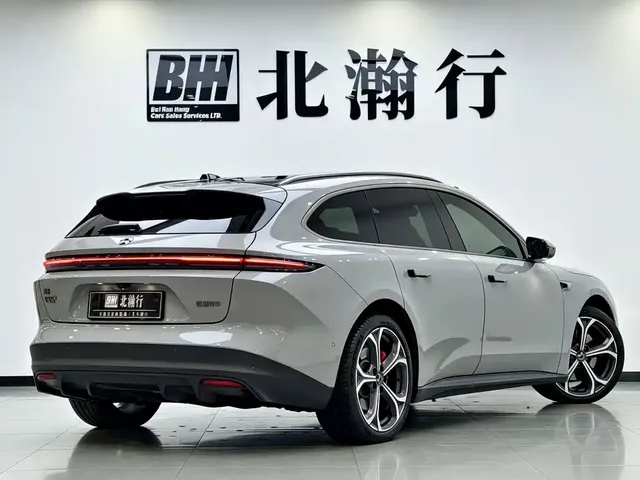 2023 Nio ET5T 75kWh Touring