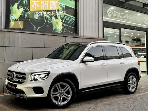 2022 Mercedes-Benz GLB 200 Fashion