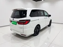2022 Honda Odyssey 2.0L e:HEV, белый — фото 6