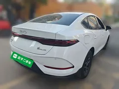 2025 BYD Qin PLUS DM-i PHEV Smart Driving 55km Leading, белый — фото 6