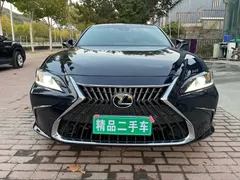 2022 Lexus ES 200 Excellence, чёрный — фото 2