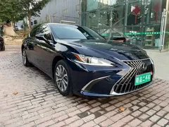 2022 Lexus ES 200 Excellence, чёрный — фото 3