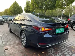 2022 Lexus ES 200 Excellence, чёрный — фото 6