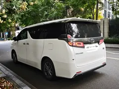 2021 Toyota Vellfire 2.5L Hybrid HV Luxury, белый — фото 7