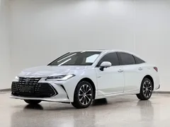 2023 Toyota Avalon Hybrid 2.5L Luxury, белый — фото 1
