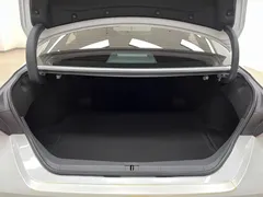 2023 Toyota Avalon Hybrid 2.5L Luxury, белый — фото 24