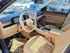 2024 Aito M7 1.5T RWD Smart Driving Pro 5-seat, чёрный — фото 4