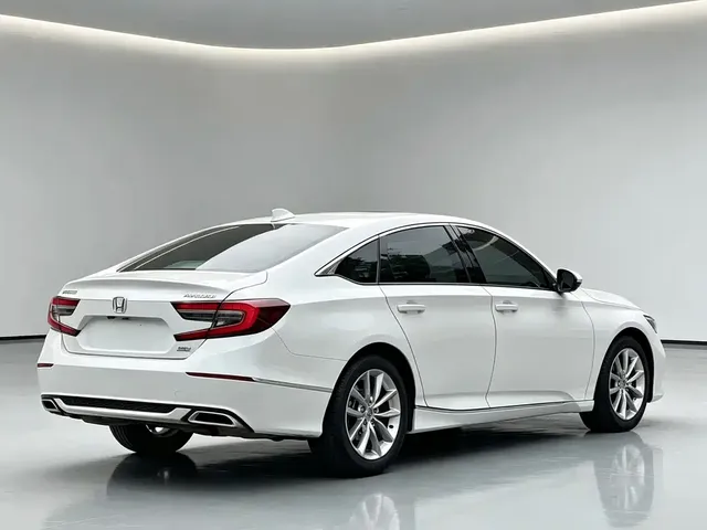 2022 Honda Accord 260TURBO Luxury