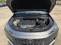 2021 Changan UNI-K 2.0T 4WD Premium — фото 27