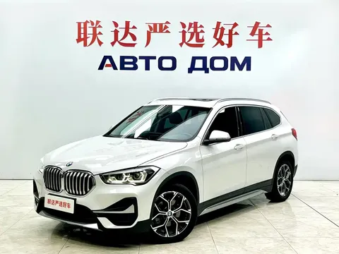 2022 BMW X1