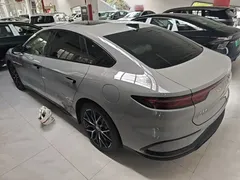 2025 BYD Han PHEV Smart Driving 125km Premium — фото 5