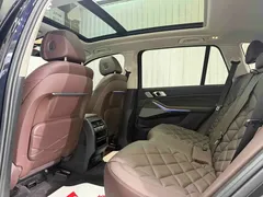 2022 BMW X5 30Li Premium M Sport Package, чёрный — фото 17